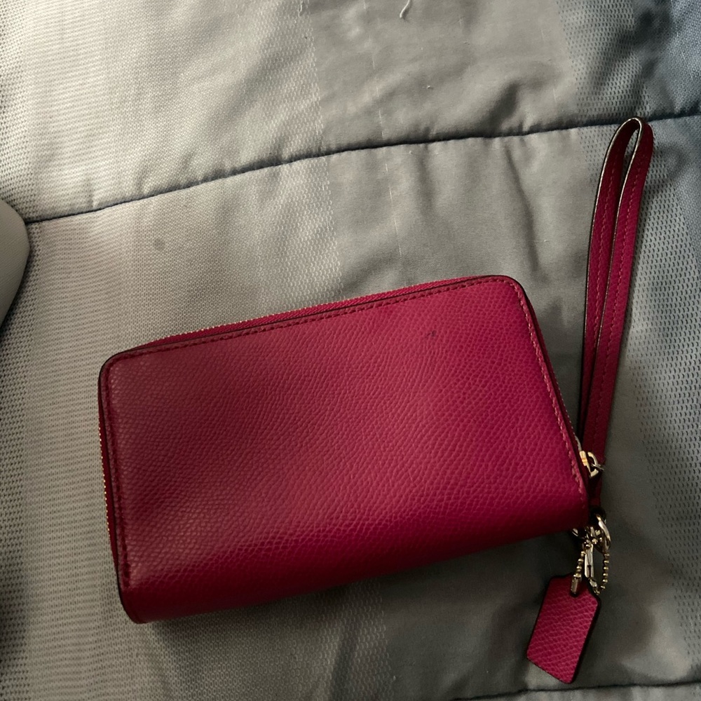 Wallet. - Picture 2 of 7